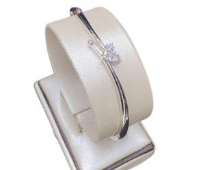 Gelang Love Berlian