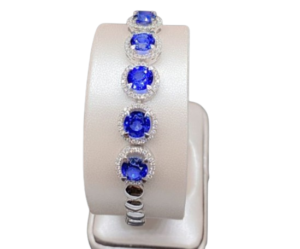 Gelang Mata Biru